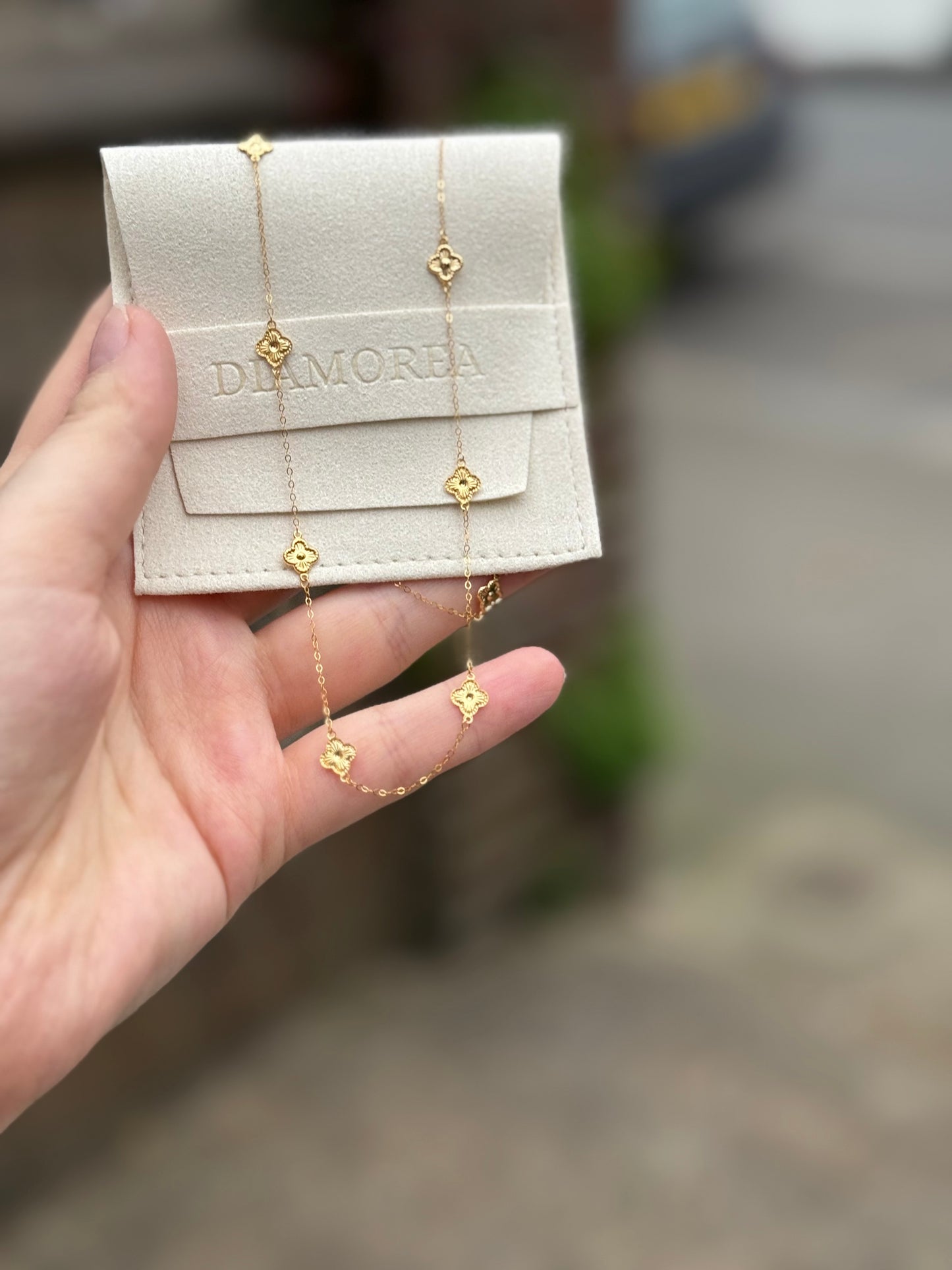 18ct Solid Gold mini Clover Necklace