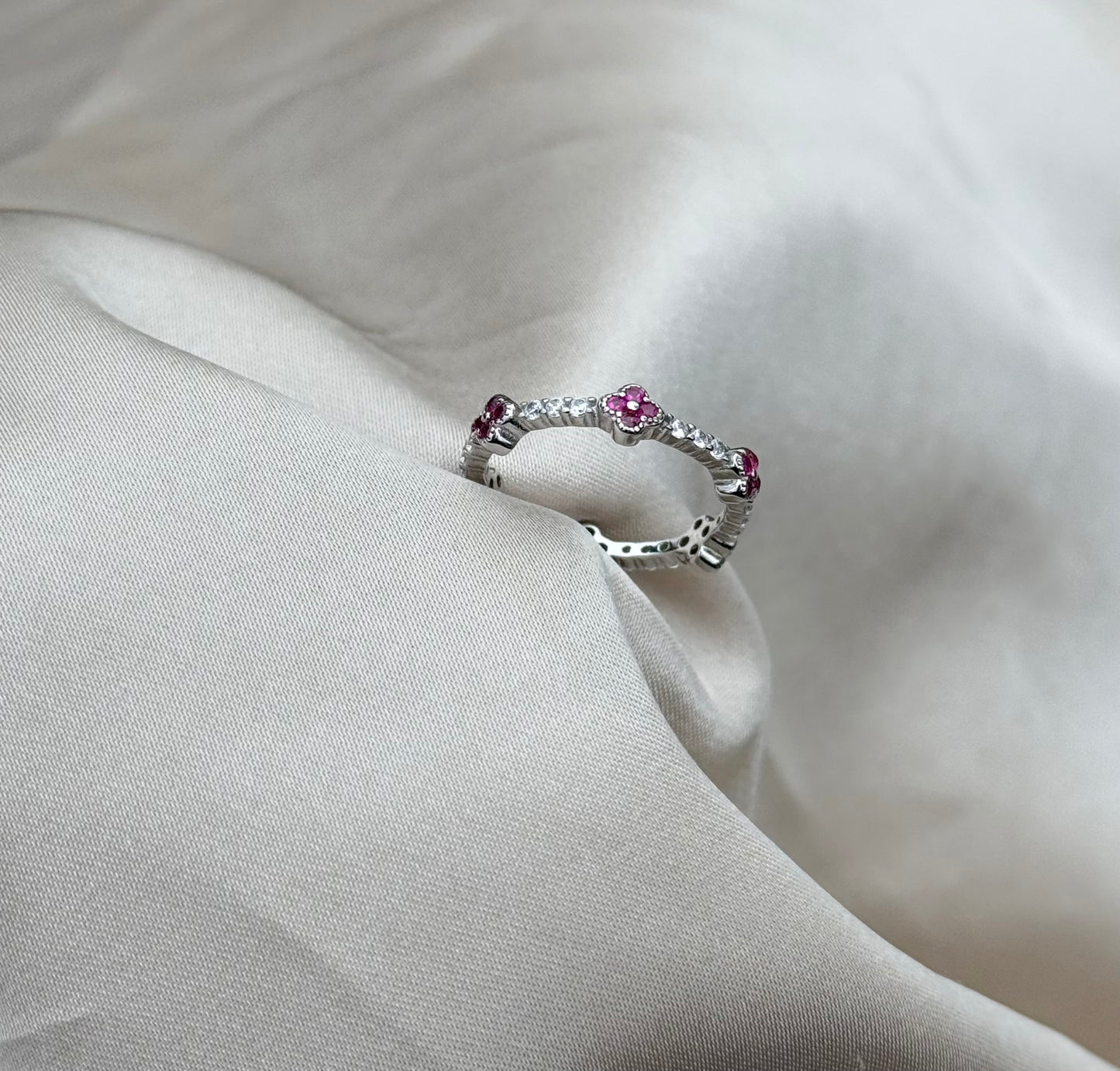 Ella clover Ring, 925 sterling silver, 18k white gold plated