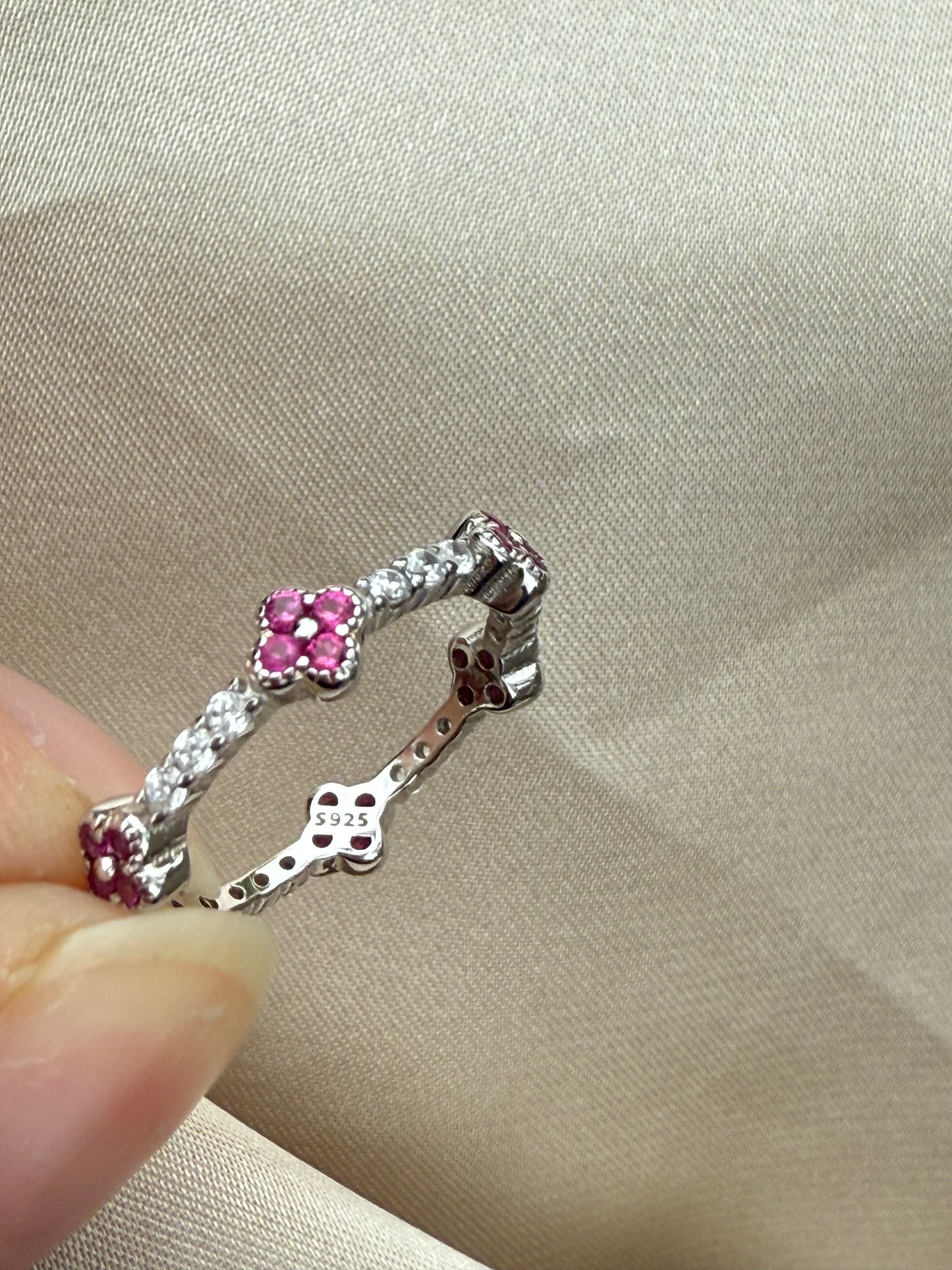 Ella clover Ring, 925 sterling silver, 18k white gold plated