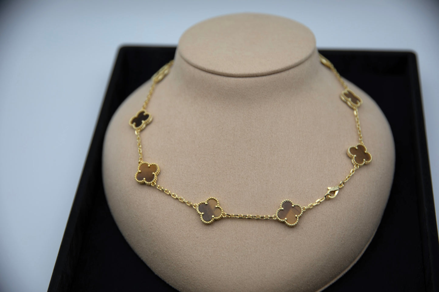 Ella 10 Motif Clover Necklace,18k Gold, Waterproof
